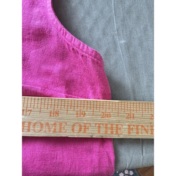 Crown & Ivy Womens L NWT Hot Pink Linen Blend Sleeveless Ruffle Neck Blouse - Picture 6 of 7